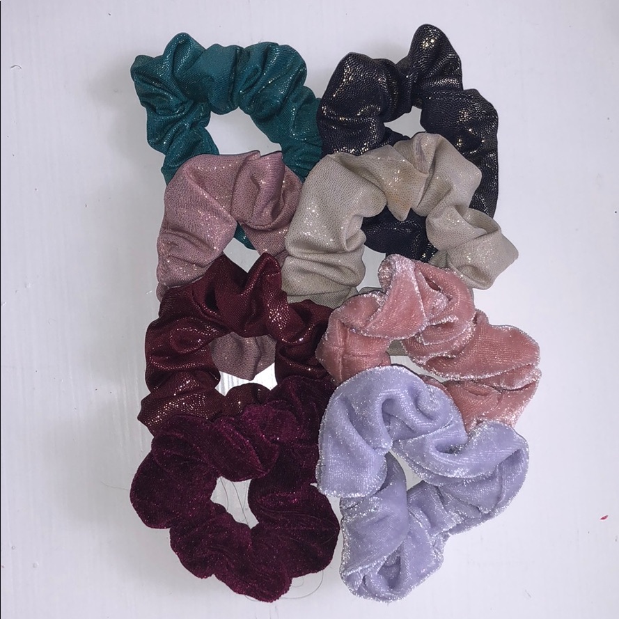 Uo Scrunchie Bundle
